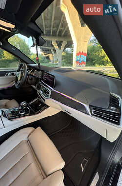 Внедорожник / Кроссовер BMW X5 2019 в 