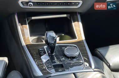 Внедорожник / Кроссовер BMW X5 2019 в 