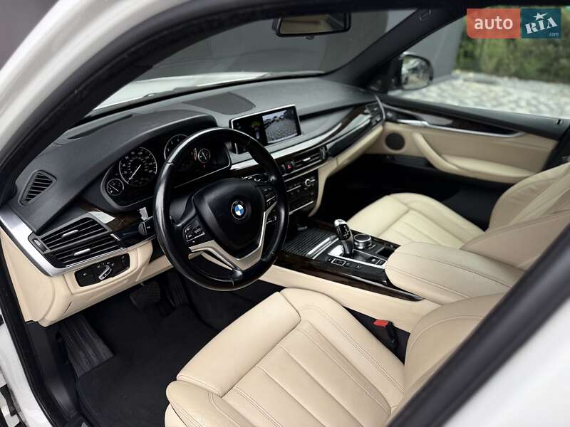 Внедорожник / Кроссовер BMW X5 2017 в Львове