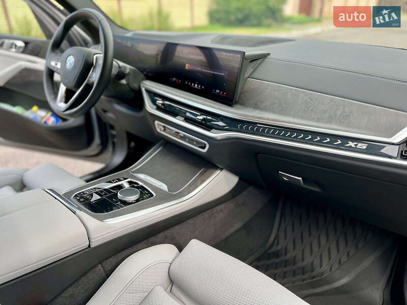 Позашляховик / Кросовер BMW X5 2024 в Києві
