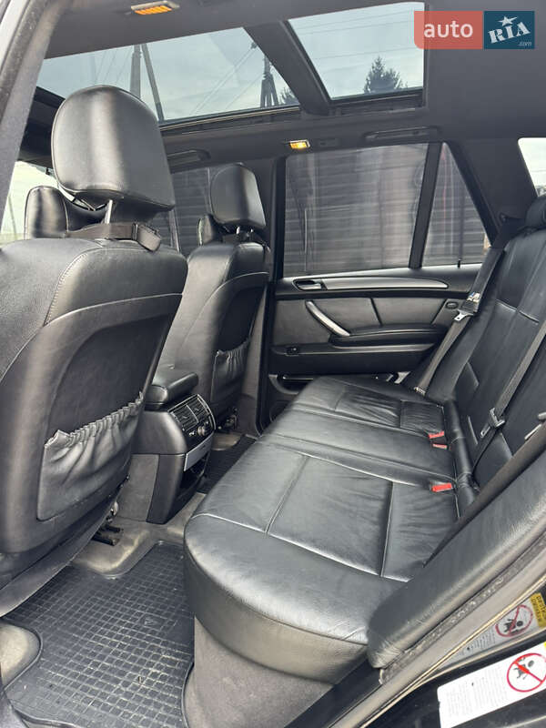Внедорожник / Кроссовер BMW X5 2006 в Городенке