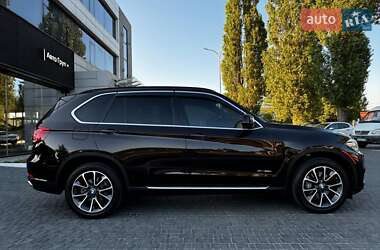 Внедорожник / Кроссовер BMW X5 2015 в 