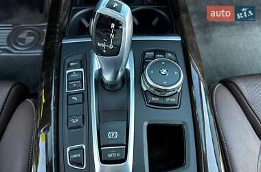 Внедорожник / Кроссовер BMW X5 2015 в 