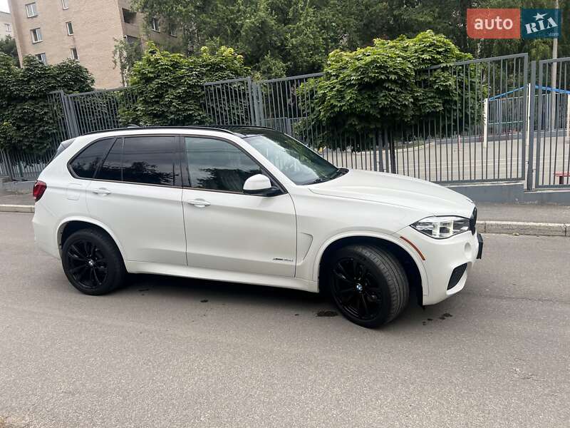 Позашляховик / Кросовер BMW X5 2014 в Києві