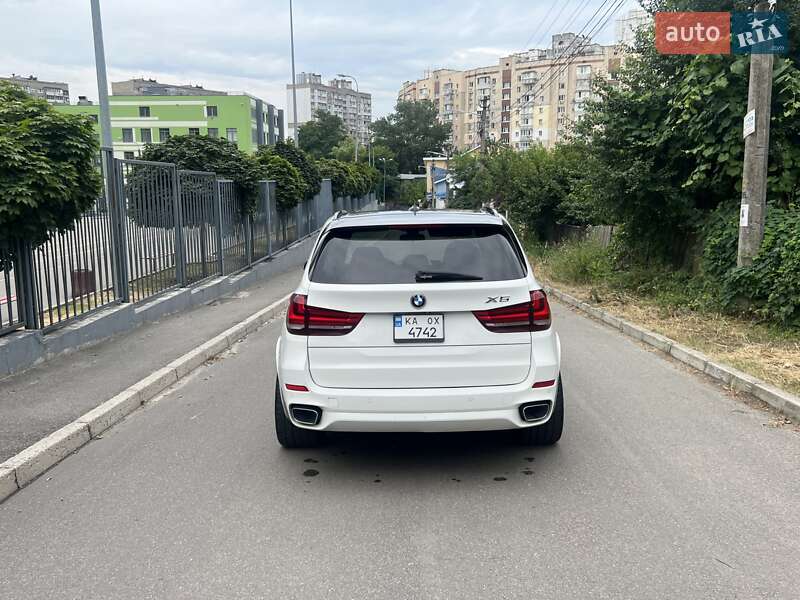 Позашляховик / Кросовер BMW X5 2014 в Києві