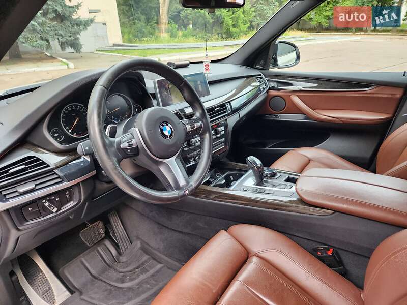 Позашляховик / Кросовер BMW X5 2014 в Києві