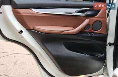 Позашляховик / Кросовер BMW X5 2014 в 