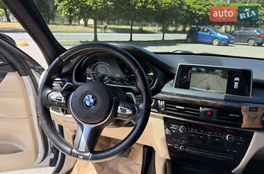 Внедорожник / Кроссовер BMW X5 2015 в 