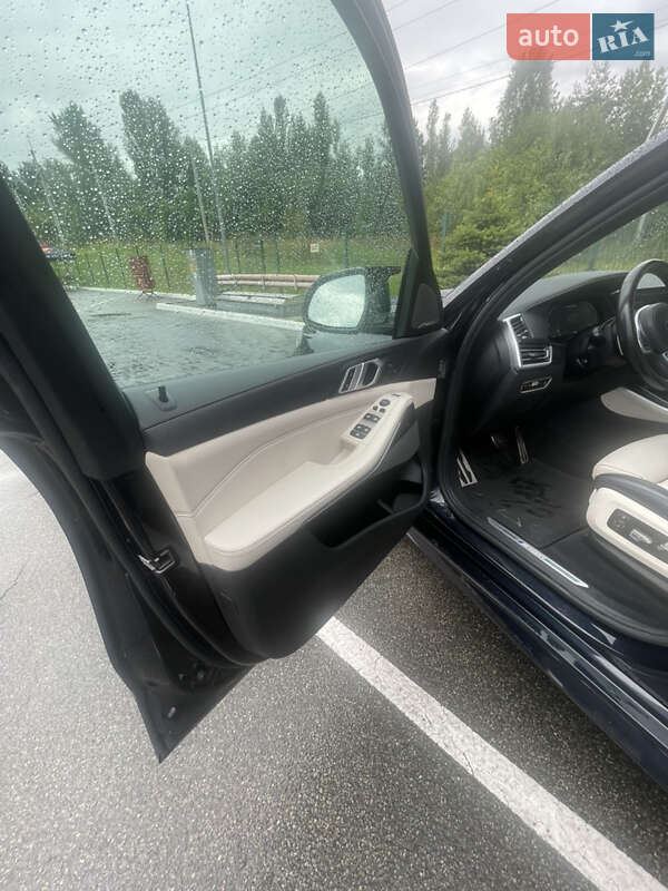 Внедорожник / Кроссовер BMW X5 2021 в Ирпене