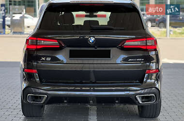 Внедорожник / Кроссовер BMW X5 2020 в 