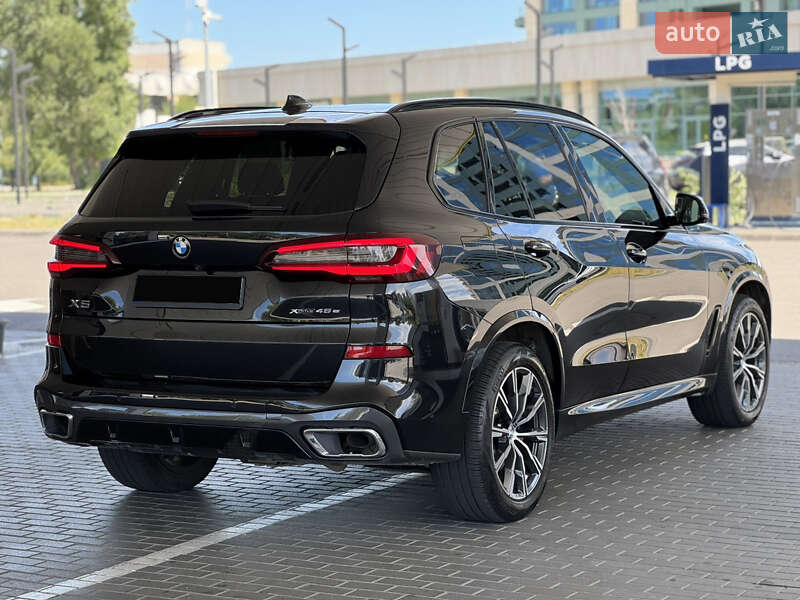 Внедорожник / Кроссовер BMW X5 2020 в Днепре