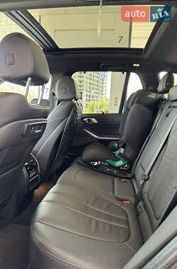 Внедорожник / Кроссовер BMW X5 2020 в 