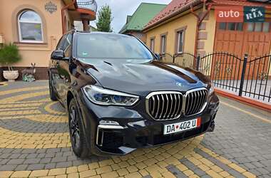 Позашляховик / Кросовер BMW X5 2019 в 