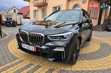 Позашляховик / Кросовер BMW X5 2019 в 