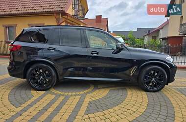 Позашляховик / Кросовер BMW X5 2019 в 