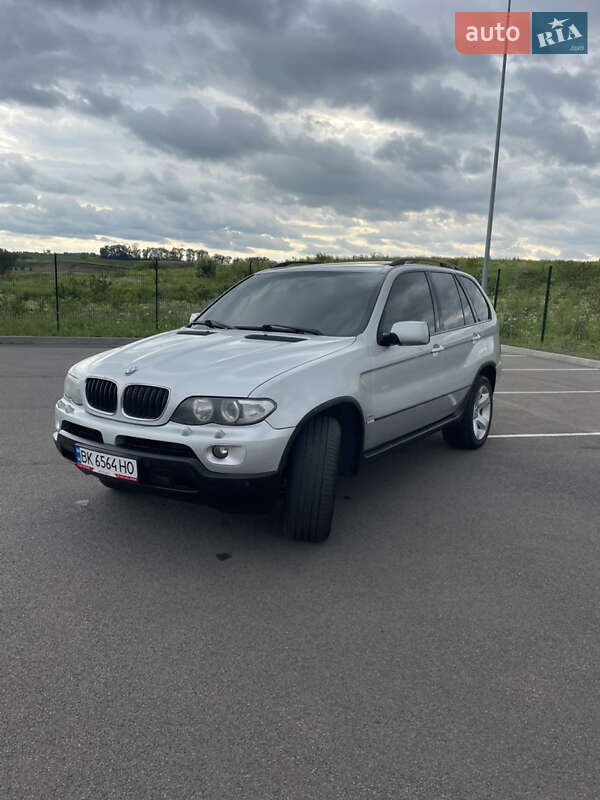 Внедорожник / Кроссовер BMW X5 2004 в Ровно