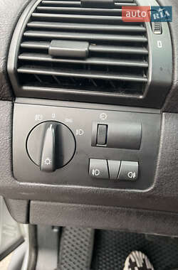 Внедорожник / Кроссовер BMW X5 2004 в Ровно