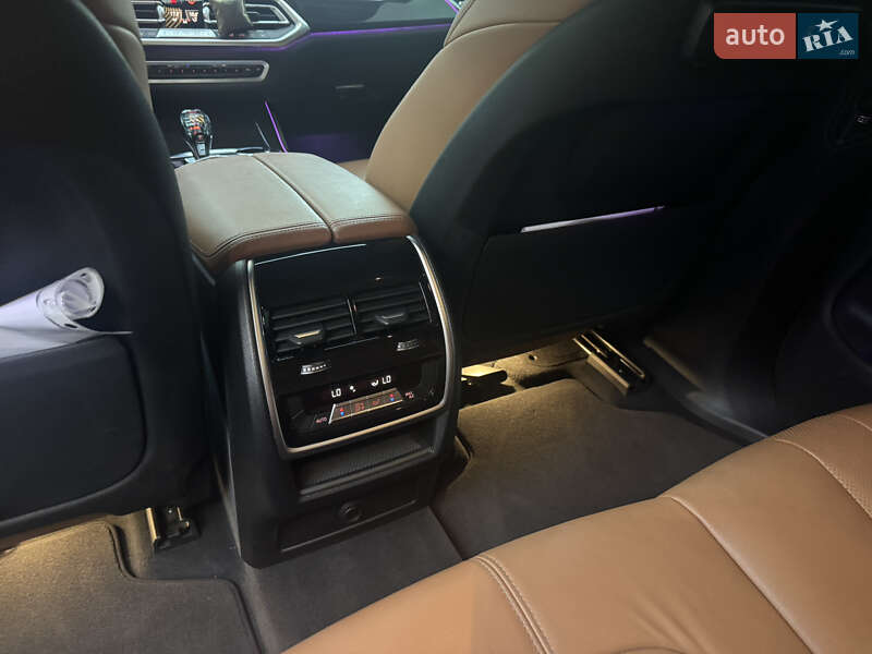 Внедорожник / Кроссовер BMW X5 2018 в Одессе