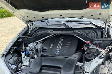 Внедорожник / Кроссовер BMW X5 2014 в 