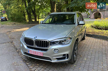 Внедорожник / Кроссовер BMW X5 2016 в Дубно
