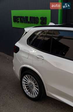Внедорожник / Кроссовер BMW X5 2018 в 