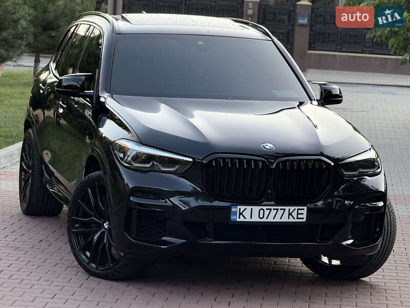 Внедорожник / Кроссовер BMW X5 2021 в Киеве
