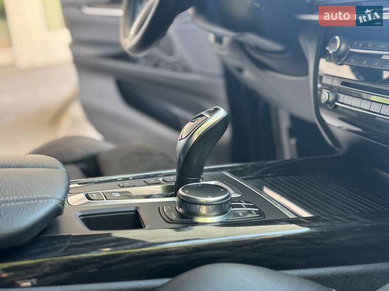 Позашляховик / Кросовер BMW X5 2017 в Дніпрі
