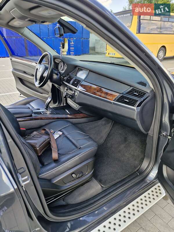 Позашляховик / Кросовер BMW X5 2010 в Білій Церкві