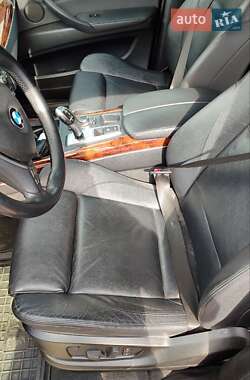 Внедорожник / Кроссовер BMW X5 2012 в 