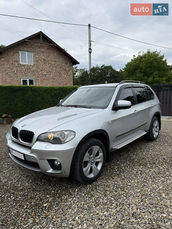 Внедорожник / Кроссовер BMW X5 2011 в Косове