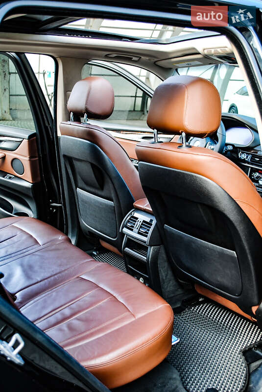 Внедорожник / Кроссовер BMW X5 2014 в Киеве