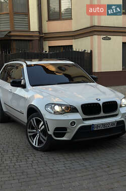 Внедорожник / Кроссовер BMW X5 2010 в Измаиле