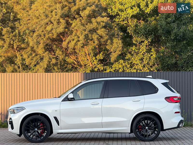 Позашляховик / Кросовер BMW X5 2020 в Луцьку