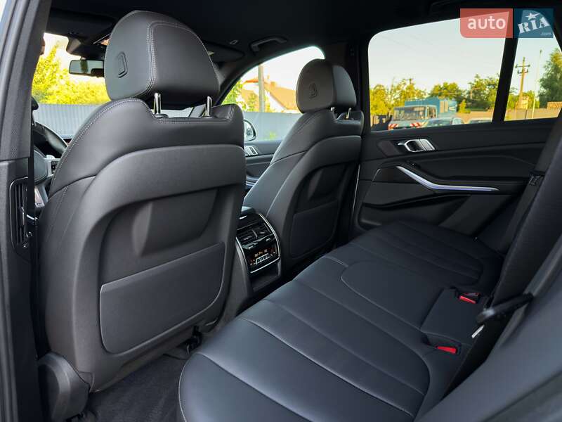 Позашляховик / Кросовер BMW X5 2020 в Луцьку