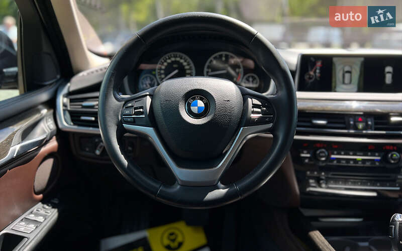 Внедорожник / Кроссовер BMW X5 2014 в Львове