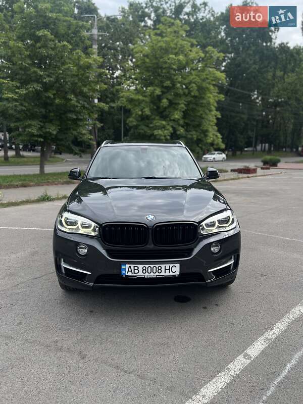 Позашляховик / Кросовер BMW X5 2015 в Вінниці
