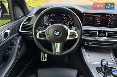 Позашляховик / Кросовер BMW X5 2019 в 