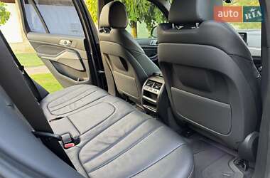 Позашляховик / Кросовер BMW X5 2019 в 