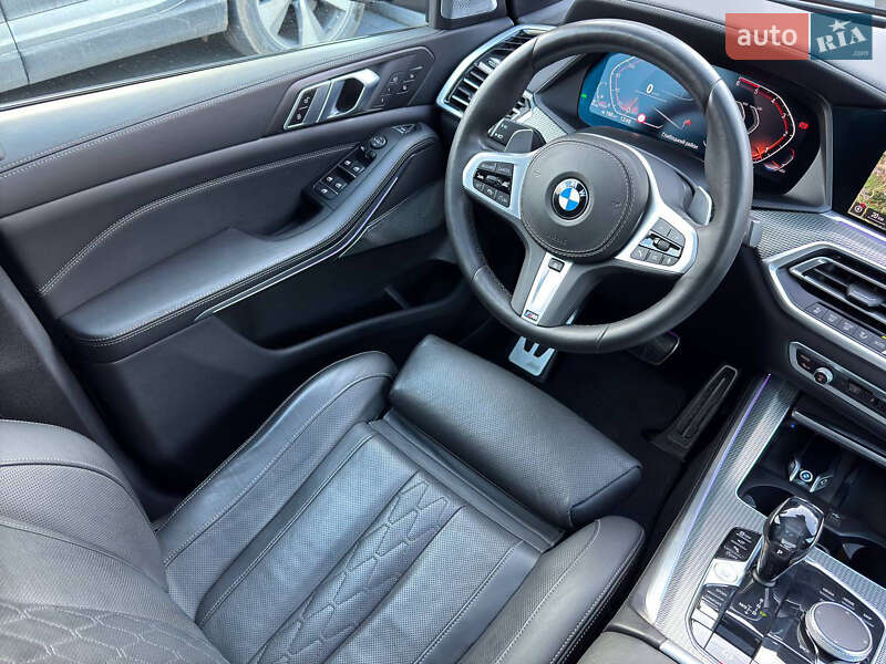 Внедорожник / Кроссовер BMW X5 2019 в Черновцах