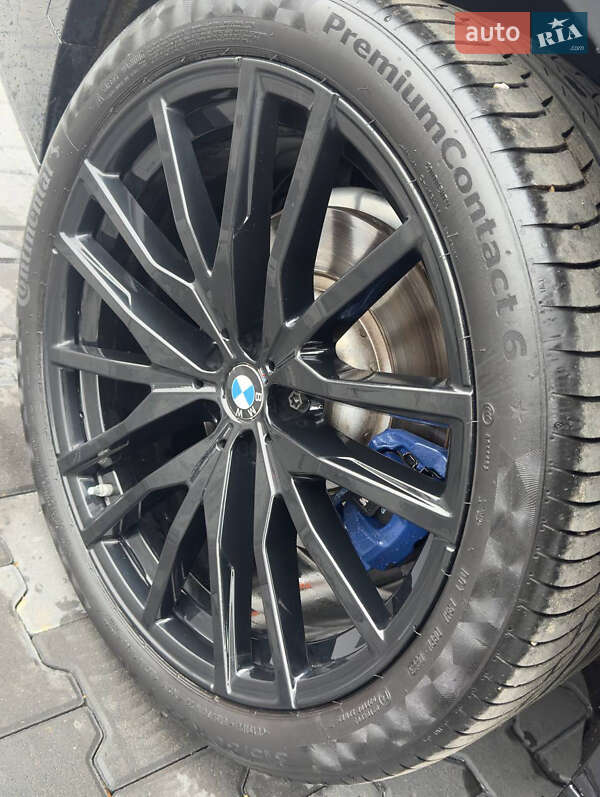 Внедорожник / Кроссовер BMW X5 2019 в Черновцах