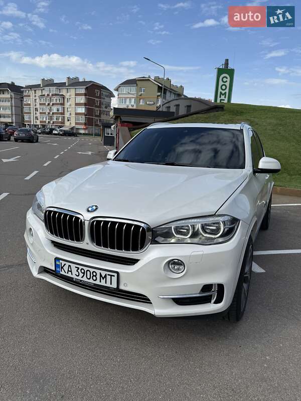Внедорожник / Кроссовер BMW X5 2014 в Киеве