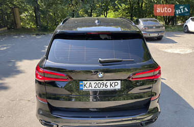 Внедорожник / Кроссовер BMW X5 2022 в Киеве