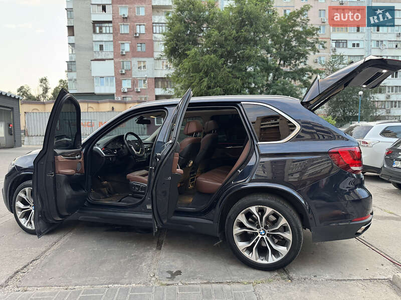 Внедорожник / Кроссовер BMW X5 2015 в Запорожье