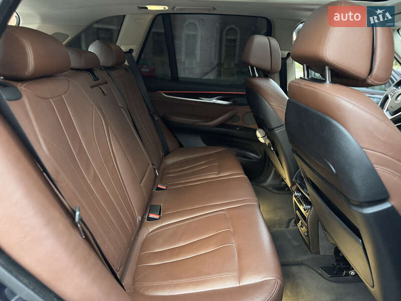 Внедорожник / Кроссовер BMW X5 2015 в Запорожье