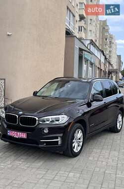 Внедорожник / Кроссовер BMW X5 2015 в Черновцах