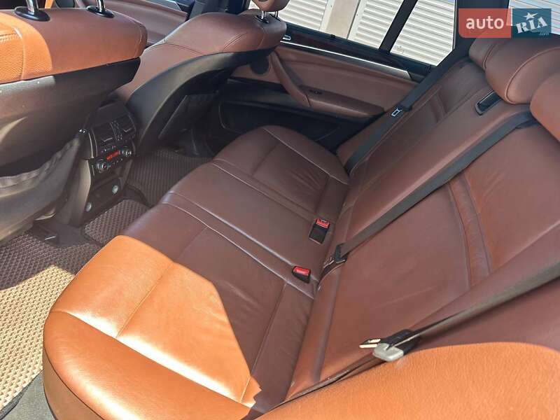 Внедорожник / Кроссовер BMW X5 2012 в Коломые фото 17 Внедорожник / Кроссовер BMW X5 2012 в Коломые