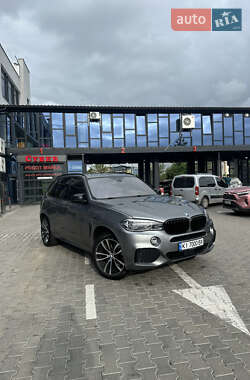Позашляховик / Кросовер BMW X5 2017 в Рівному