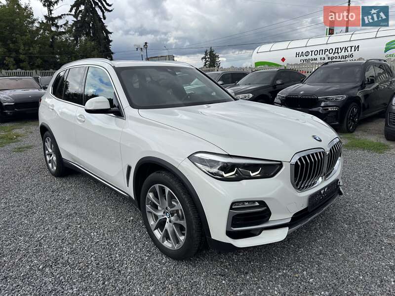 BMW X5 2019