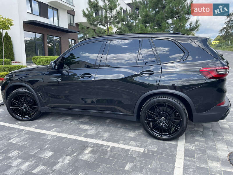Внедорожник / Кроссовер BMW X5 2019 в Ужгороде