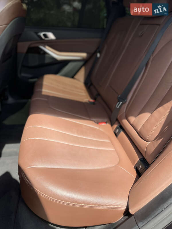 Внедорожник / Кроссовер BMW X5 2019 в Ужгороде